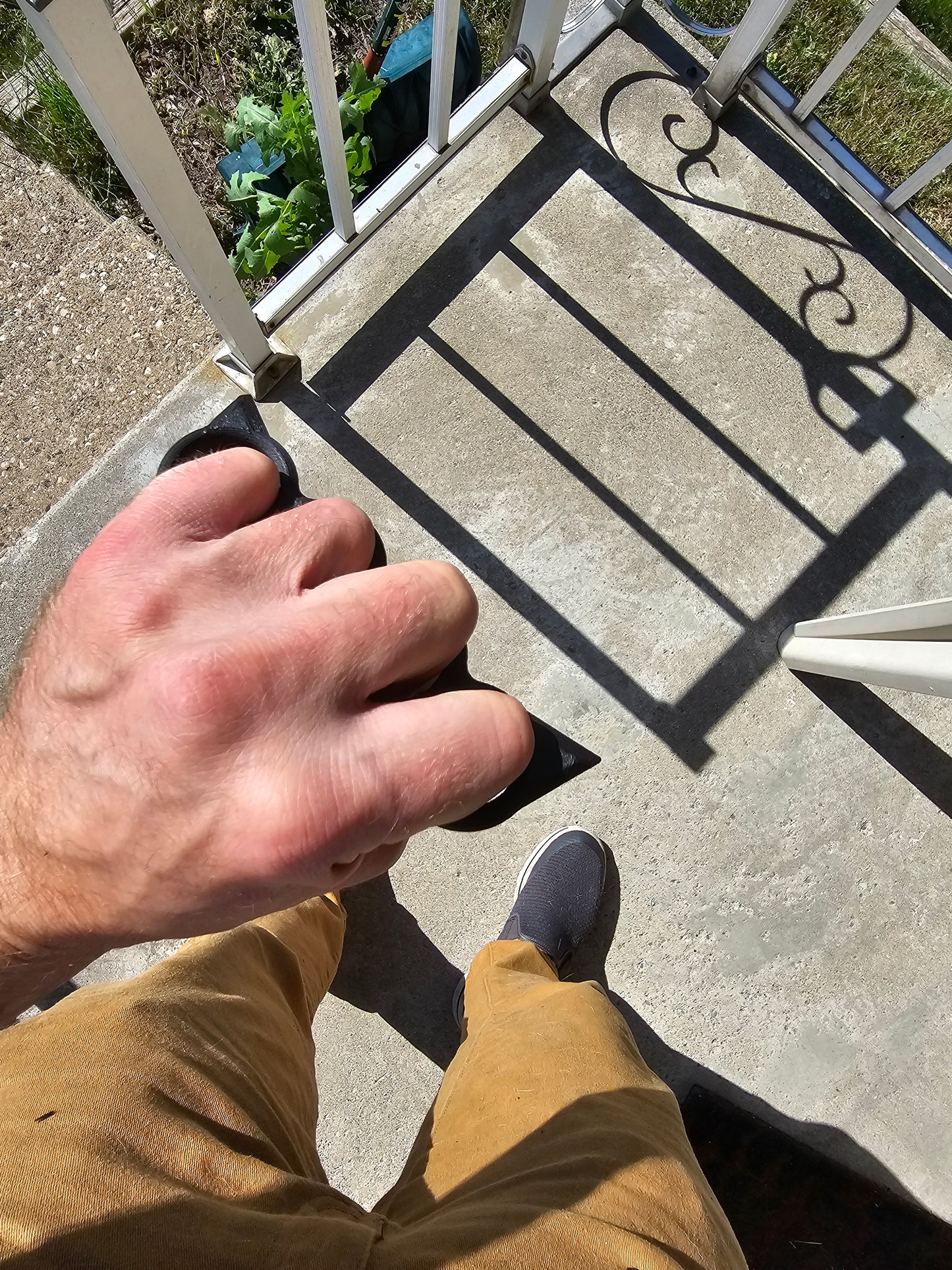 Four finger ring