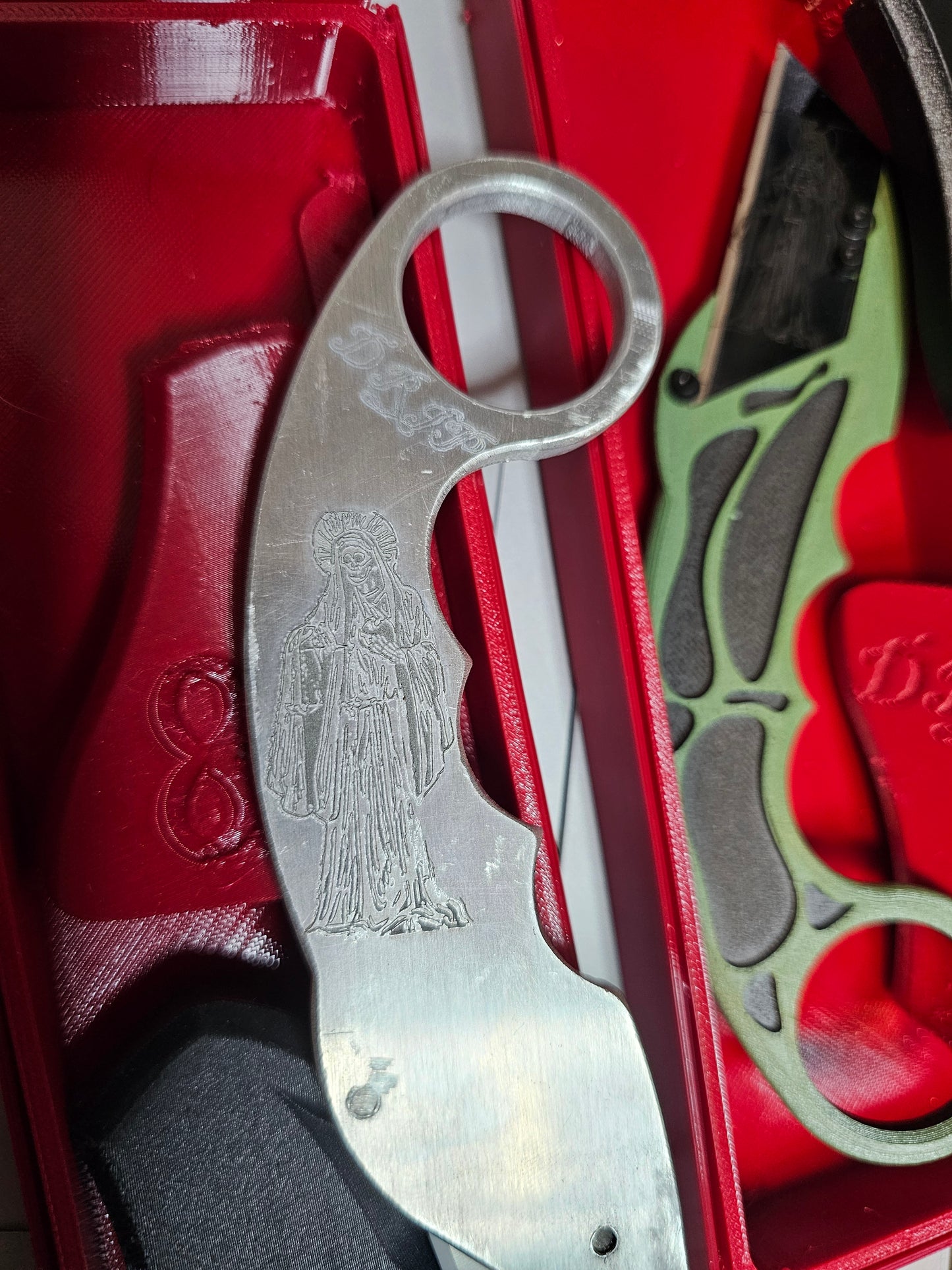 Aluminum utility handle